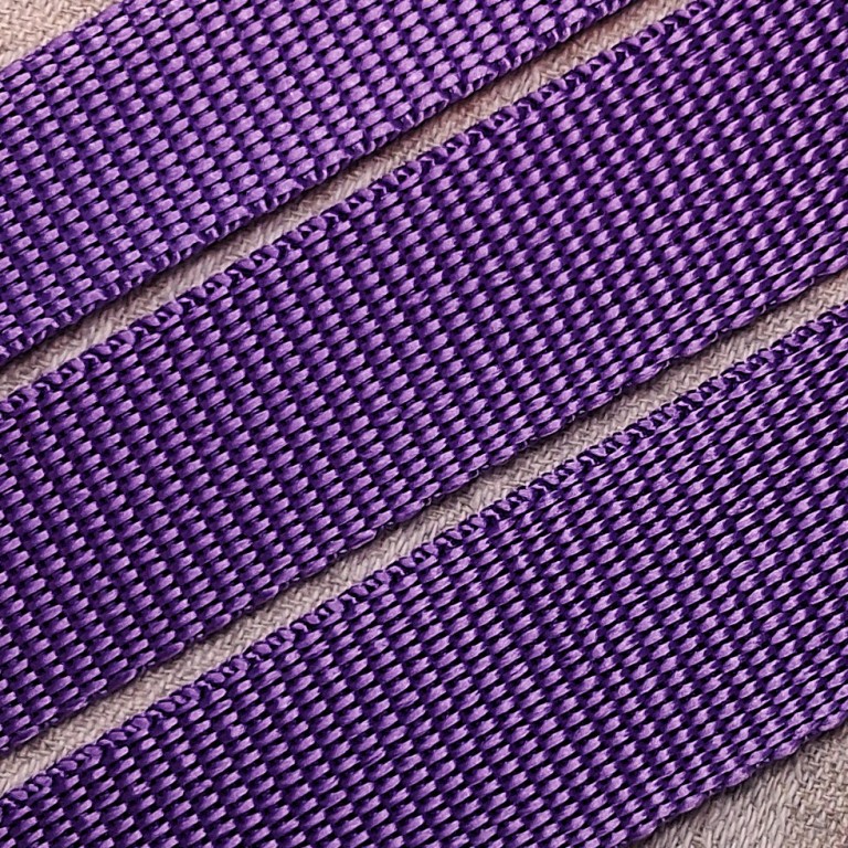 Lila nylonrem (20, 25 och 30 mm bred)